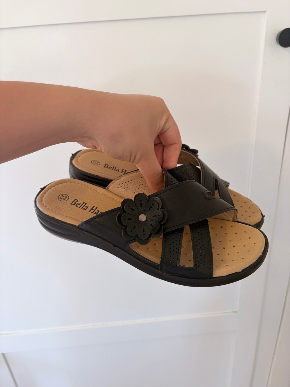 Bella Hanna Orthopedic Sli On Wedge Black Sandal Size 5.5